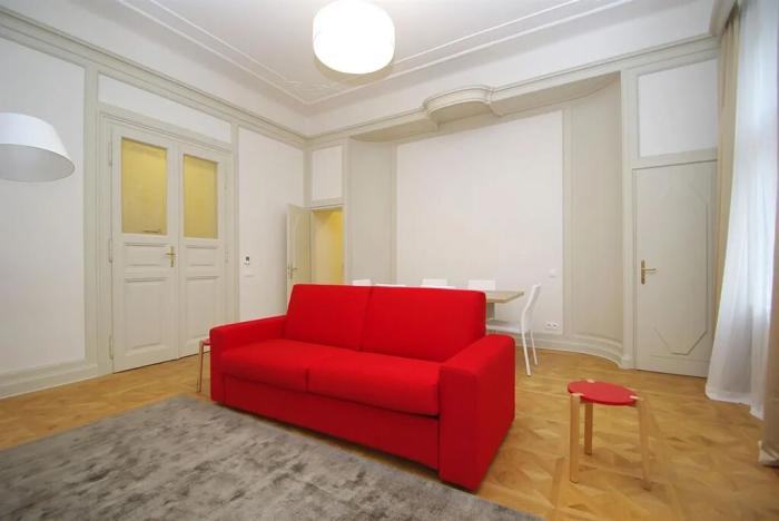 Pronájem bytu 2+1, Praha - Nové Město, Bolzanova, 92 m2