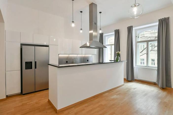 Pronájem bytu 3+1, Praha - Vinohrady, Mánesova, 118 m2