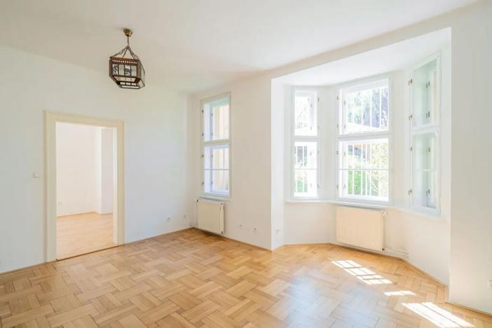 Pronájem vily, Praha - Střešovice, Cukrovarnická, 227 m2