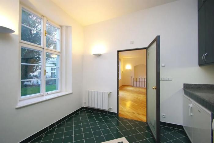 Pronájem bytu 4+1, Praha - Malá Strana, Vlašská, 184 m2