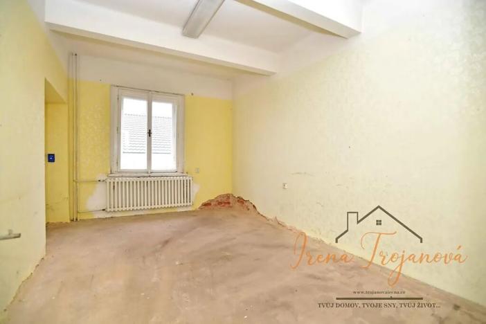 Prodej pozemku pro bydlení, Lštění, Míru, 1933 m2