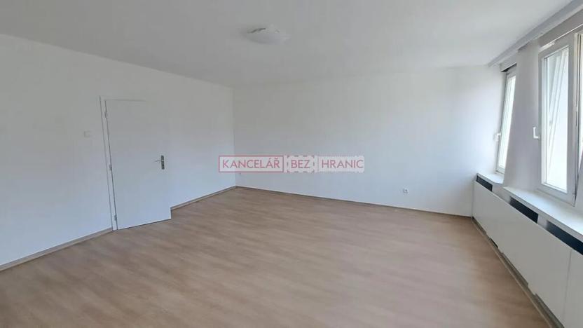 Pronájem bytu 3+1, Zlín, Osvoboditelů, 80 m2