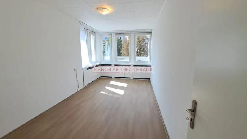 Pronájem bytu 3+1, Zlín, Osvoboditelů, 80 m2