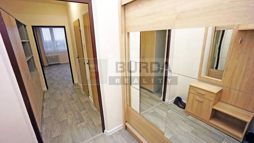 Pronájem bytu 1+kk, Neratovice, 28 m2