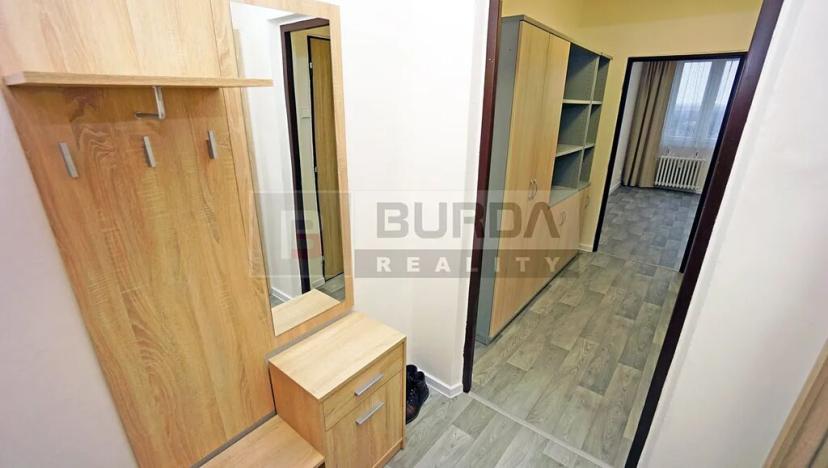 Pronájem bytu 1+kk, Neratovice, 28 m2