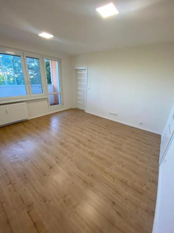 Prodej bytu 3+1, Zlín, Kamenná, 68 m2