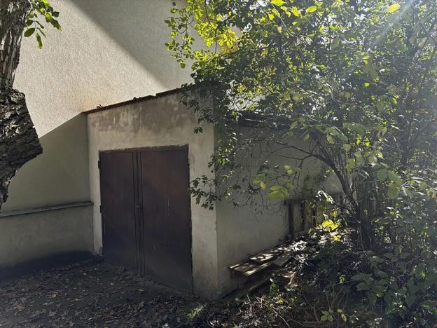 Prodej rodinného domu, Praha - Hrdlořezy, Mezitraťová, 200 m2