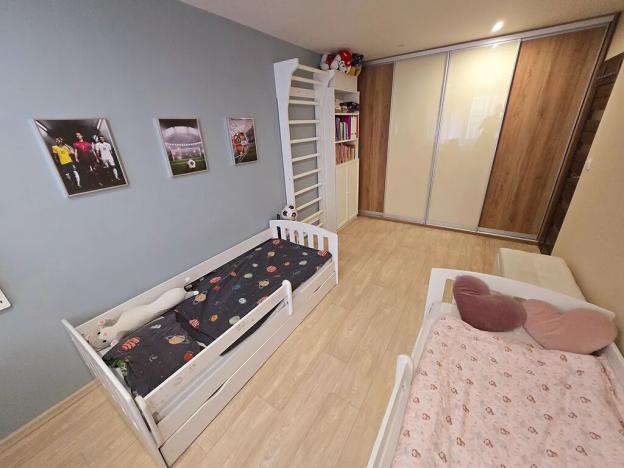 Pronájem bytu 3+kk, Praha - Žižkov, Lupáčova, 78 m2