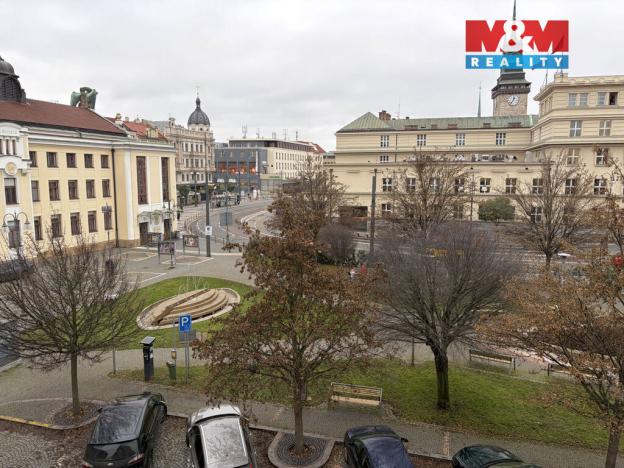 Pronájem bytu 3+1, Pardubice - Zelené Předměstí, Smetanovo náměstí, 140 m2