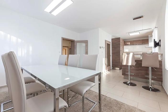 Pronájem rodinného domu, Nymburk, Vagónka, 166 m2