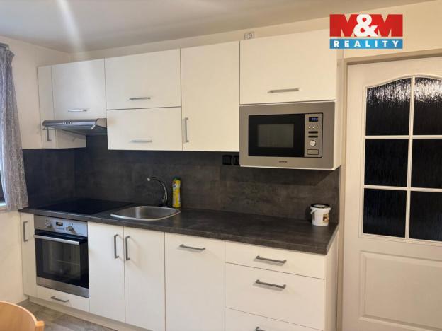 Pronájem bytu 2+kk, Jablonec nad Nisou, Svatopluka Čecha, 52 m2