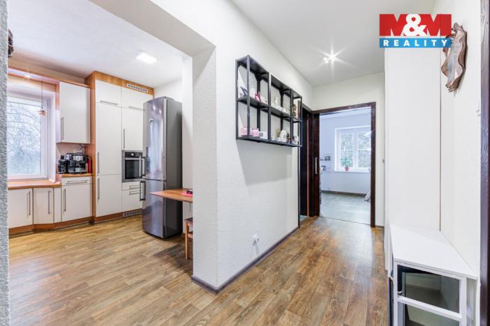 Prodej bytu 4+1, Karlovy Vary, Sládkova, 94 m2