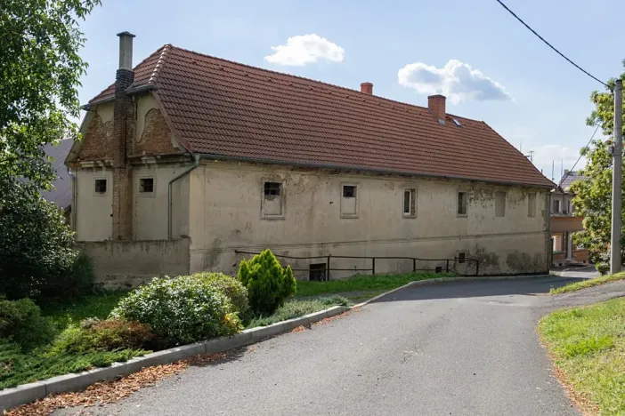 Prodej rodinného domu, Bžany, 240 m2