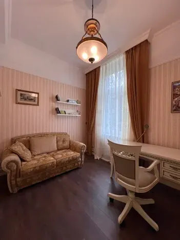 Prodej bytu 4+1, Karlovy Vary, Krále Jiřího, 120 m2