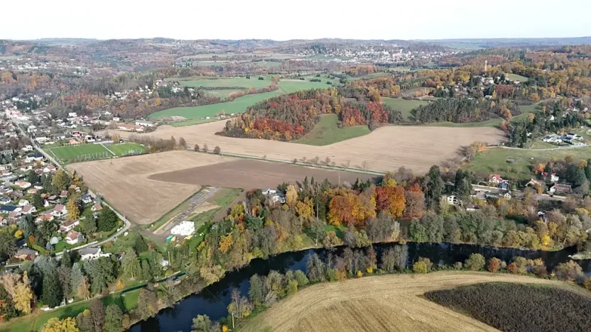 Prodej komerčního pozemku, Nespeky, 7717 m2