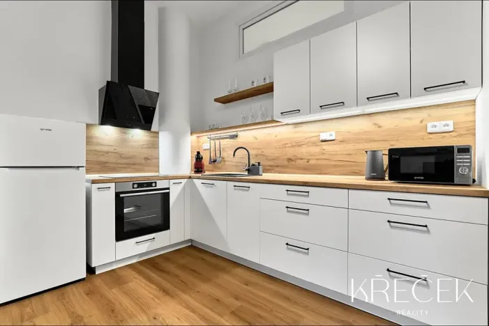 Pronájem bytu 2+kk, Třebíč, Tomáše Bati, 55 m2