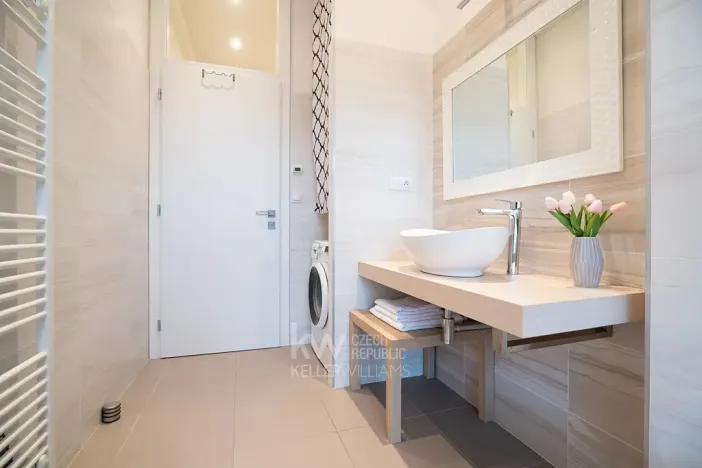 Pronájem bytu 2+kk, Praha - Žižkov, Jičínská, 66 m2