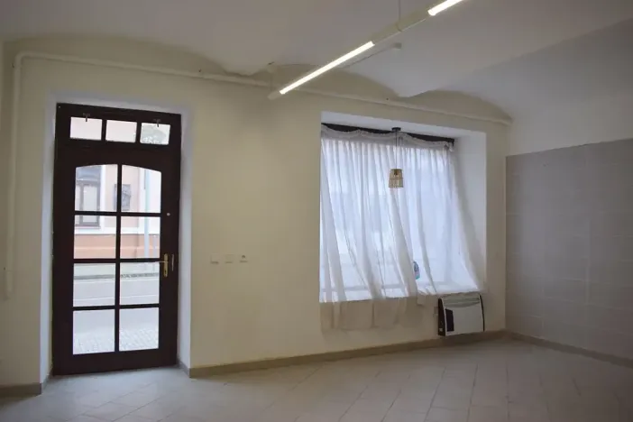 Pronájem obchodního prostoru, Volyně, Palackého, 135 m2