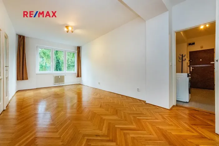 Pronájem bytu 3+1, Praha - Břevnov, Bělohorská, 62 m2