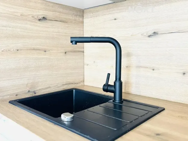 Pronájem bytu 2+kk, České Budějovice, Branišovská, 49 m2