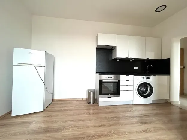 Pronájem bytu 2+kk, Praha - Zličín, Strojírenská, 42 m2