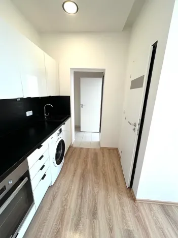 Pronájem bytu 2+kk, Praha - Zličín, Strojírenská, 42 m2