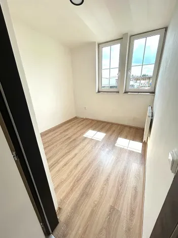 Pronájem bytu 2+kk, Praha - Zličín, Strojírenská, 42 m2