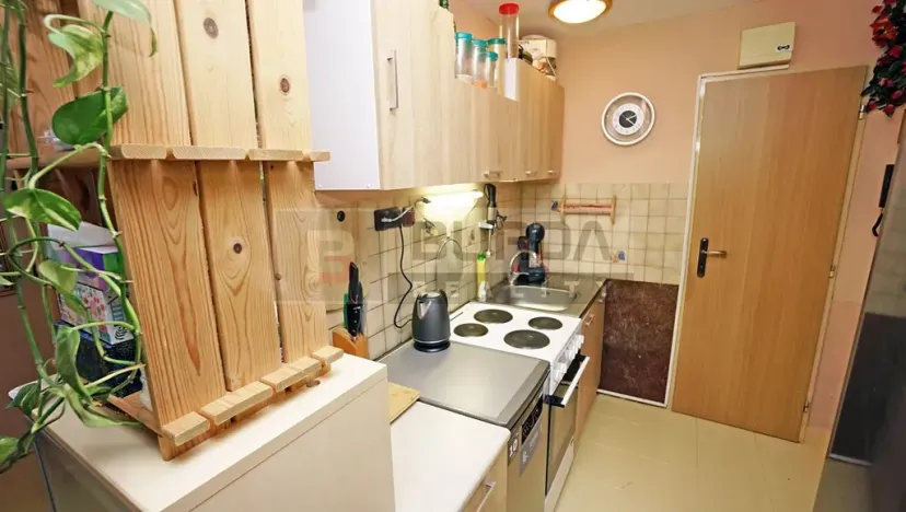 Prodej bytu 1+1, Neratovice, 28 m2