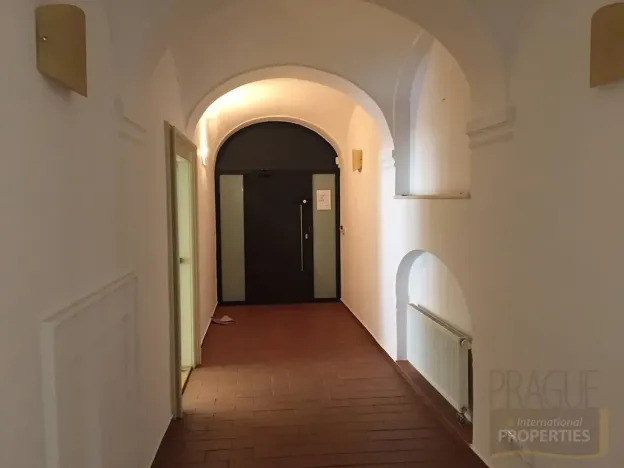 Pronájem kanceláře, Praha - Staré Město, Melantrichova, 35 m2