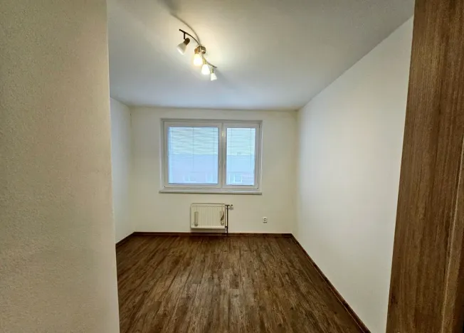 Pronájem bytu 3+1, Třebíč - Nové Dvory, Jar. Haška, 72 m2