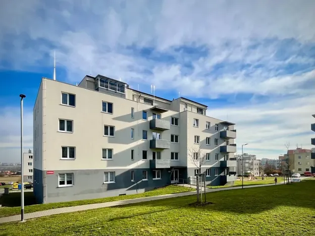 Pronájem bytu 3+kk, Jihlava, Slovenská, 76 m2