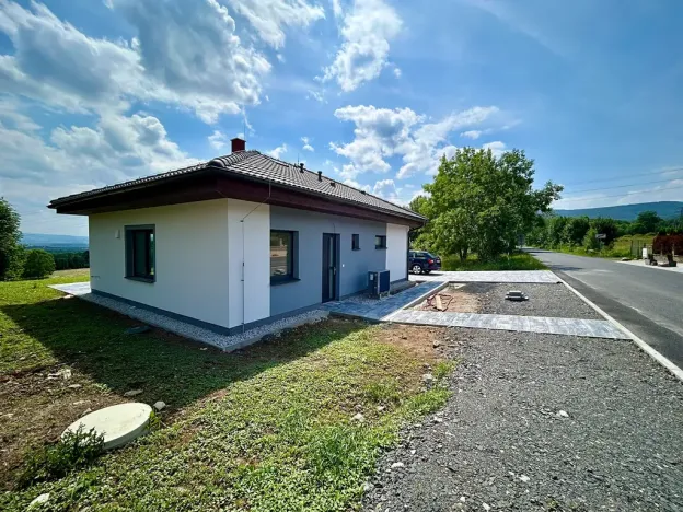 Pronájem rodinného domu, Košťany, 84 m2