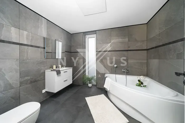 Prodej bytu 3+kk, Příbram, Borová, 125 m2