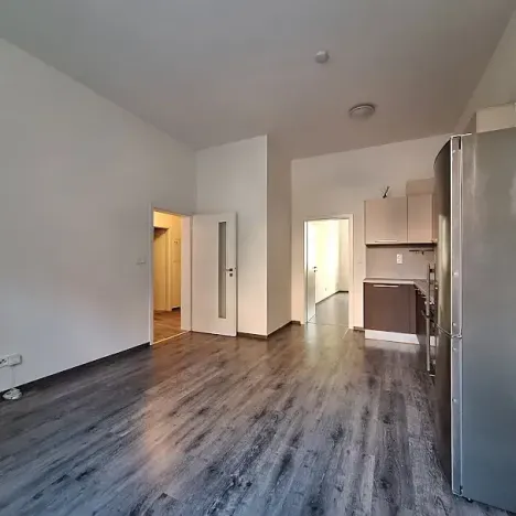 Pronájem bytu 3+kk, Praha - Holešovice, Na Maninách, 57 m2