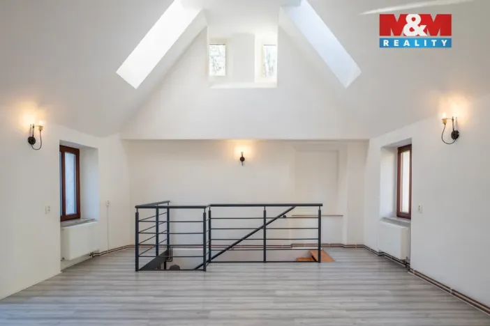 Pronájem restaurace, Volyně, Lidická, 70 m2