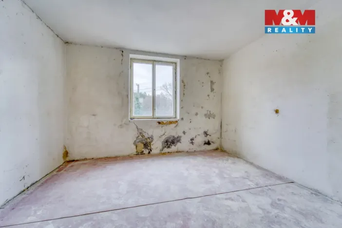 Prodej rodinného domu, Stříbro - Otročín, 300 m2