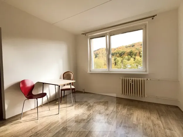 Pronájem bytu 2+kk, Karlovy Vary, 38 m2