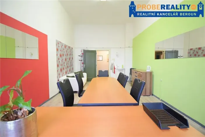 Pronájem kanceláře, Beroun, Husovo nám., 27 m2