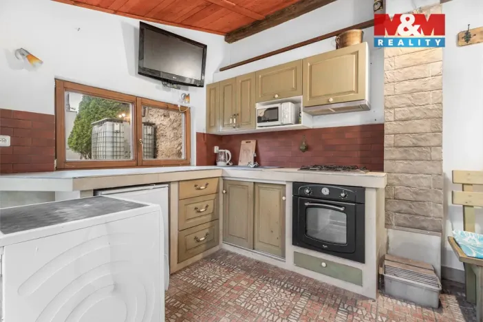 Prodej bytu 4+1, Velvary, Tyršova, 218 m2