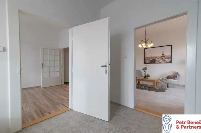 Pronájem bytu 3+1, Rakovník, Husovo náměstí, 95 m2