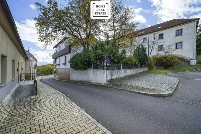 Prodej ubytování, Praha - Lysolaje, Kovárenská, 420 m2