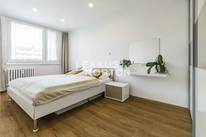 Prodej bytu 3+kk, Praha - Stodůlky, Bellušova, 71 m2