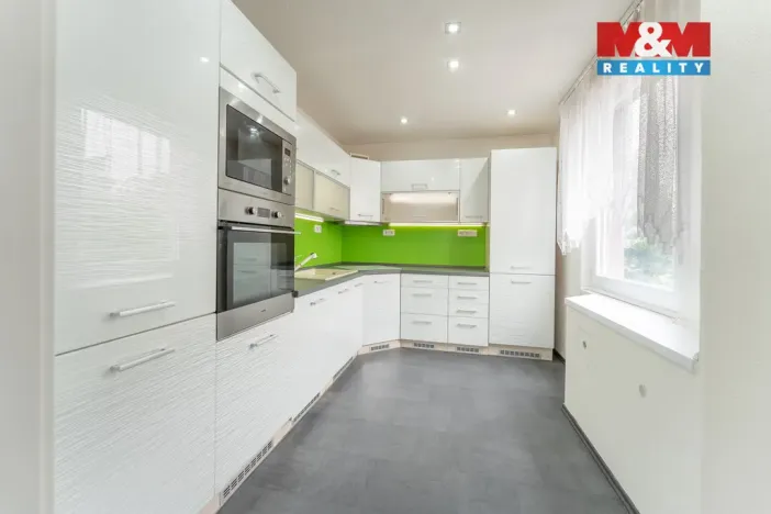 Prodej bytu 3+1, Benátky nad Jizerou - Benátky nad Jizerou II, Na Burse, 69 m2