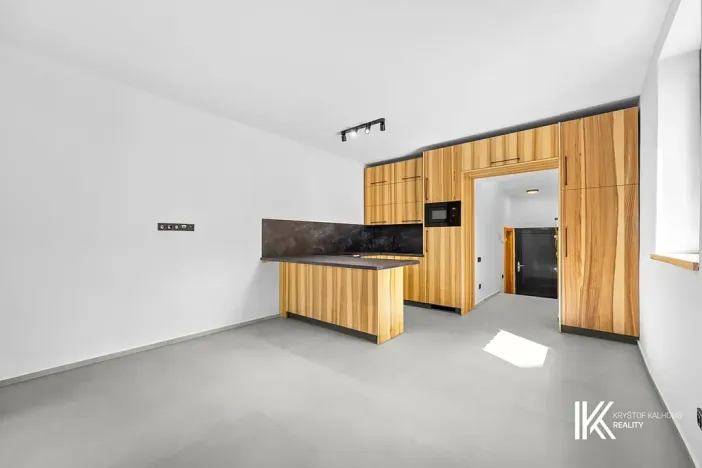 Prodej ubytování, Mladé Buky, 133 m2