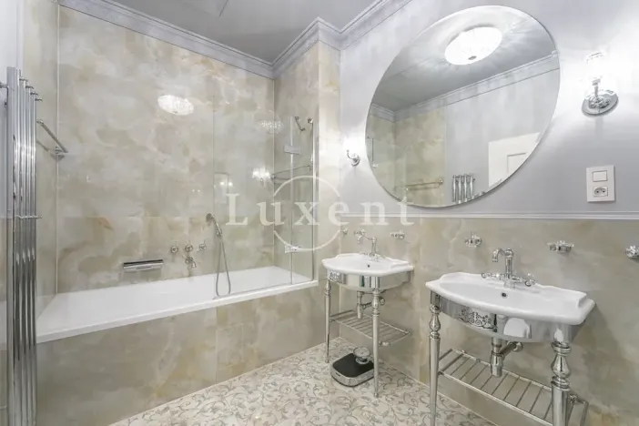 Prodej bytu 3+kk, Karlovy Vary, Vřídelní, 91 m2