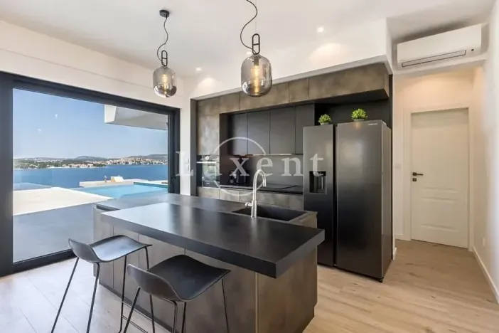 Prodej rodinného domu, Rogoznica, Chorvatsko, 270 m2