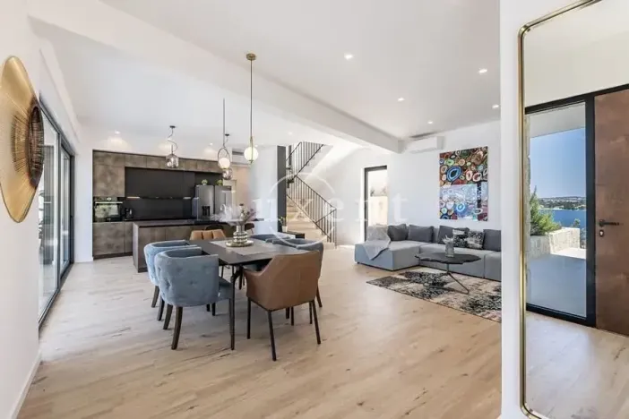 Prodej rodinného domu, Rogoznica, Chorvatsko, 270 m2