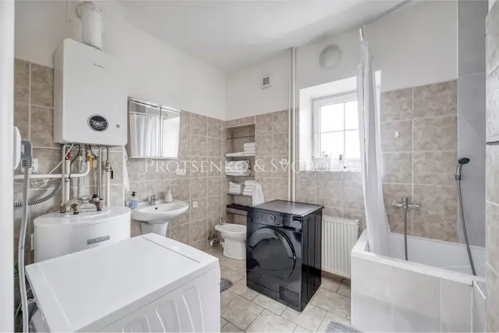 Prodej ubytování, Pardubice, Žižkova, 250 m2