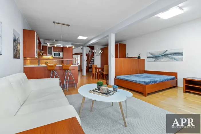 Prodej rodinného domu, Uherský Brod, Masarykovo nám., 275 m2