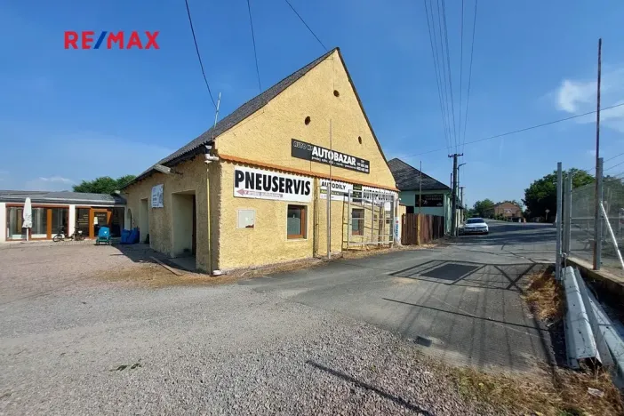 Prodej komerční nemovitosti, Církvice, 6984 m2